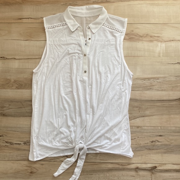 Ann Taylor Womens Large White Tank With Tie. Collar and cute buttons. Sheer - Picture 8 of 12